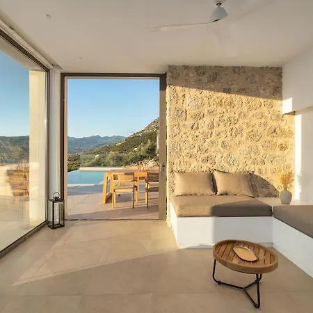 Villa Chora Mikri Kalamáta